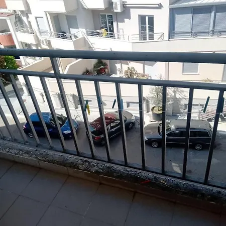 Barka Apartment *